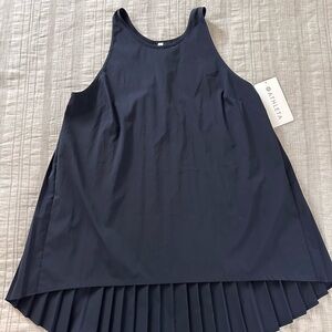 ATHLETA Women’s Sojourn Tank Navy Small NWT